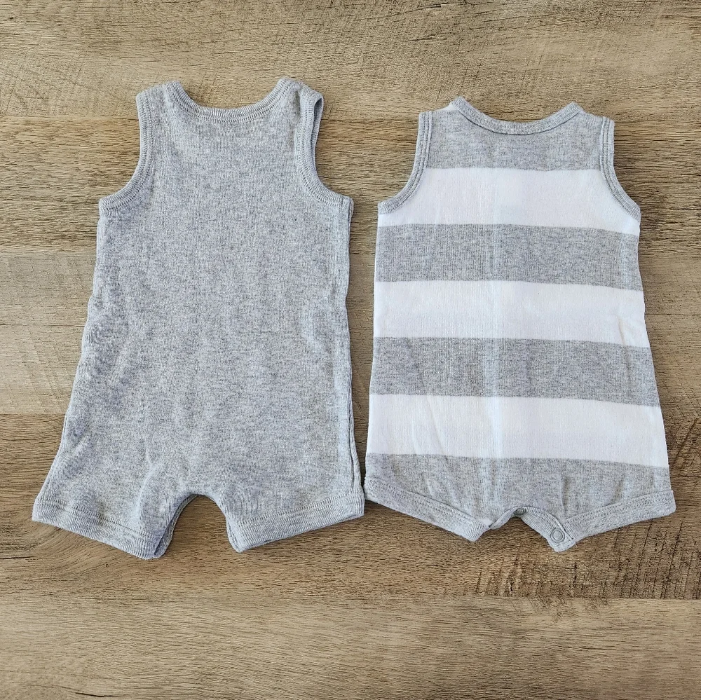Carter's Seven Piece Baby Clothes Bundle Size NB